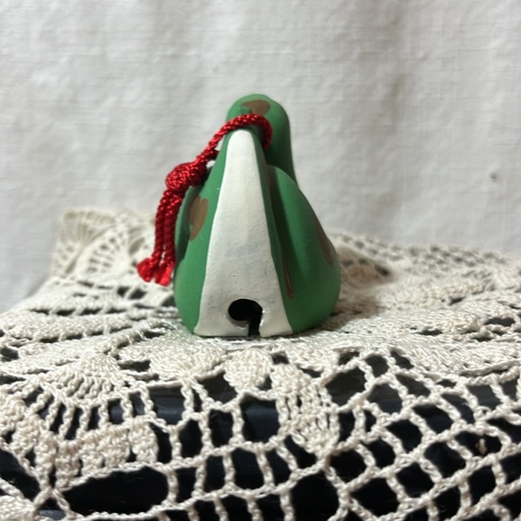 Green Ceramic Snake Bell Made in Japan Animal Figurine with Red Rope - Picture 2 of 8